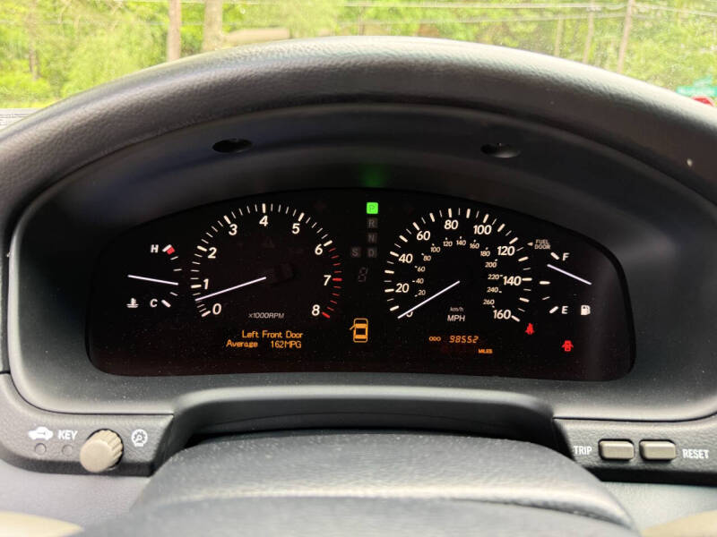 2005 Lexus LS 430