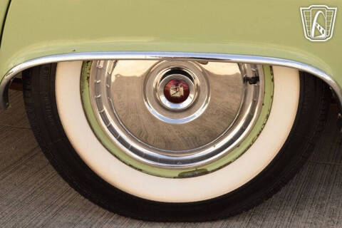 1956 Ford Thunderbird