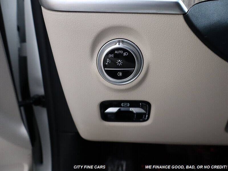 2022 Mercedes-Benz C-Class C 300