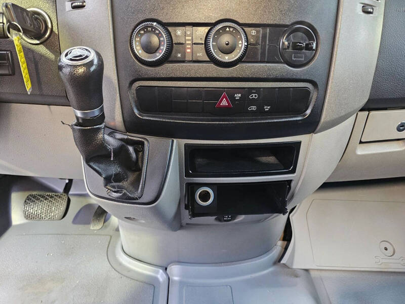 2018 Mercedes-Benz Sprinter Worker 2500