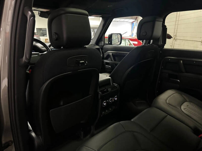 2022 Land Rover Defender 110 X