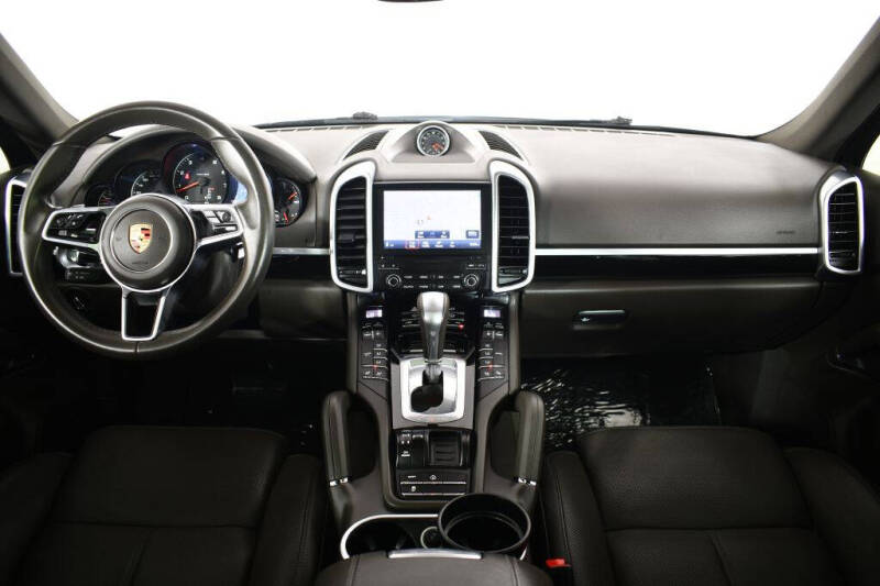 2017 Porsche Cayenne