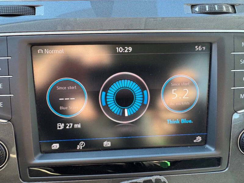 2016 Volkswagen e-Golf SE