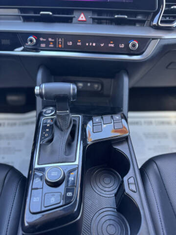 2024 Kia Sportage SX