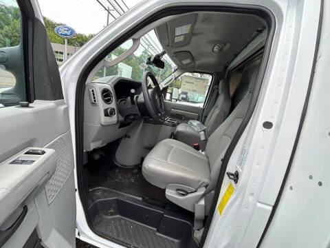 2027 Ford E-Series