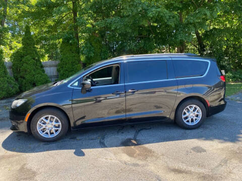 2020 Chrysler Voyager LXi