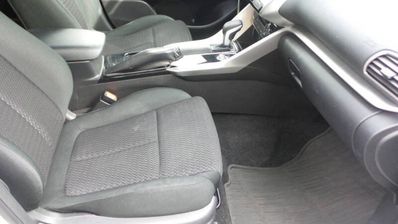 2018 Mitsubishi Eclipse Cross ES