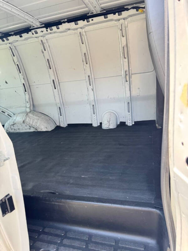 2013 Chevrolet Express 2500