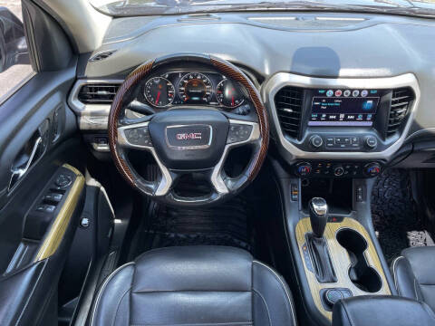 2019 GMC Acadia Denali