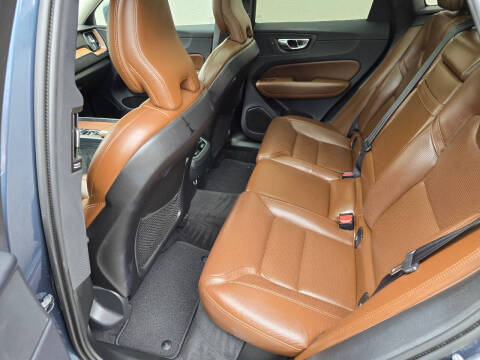 2019 Volvo XC60 T5 Inscription