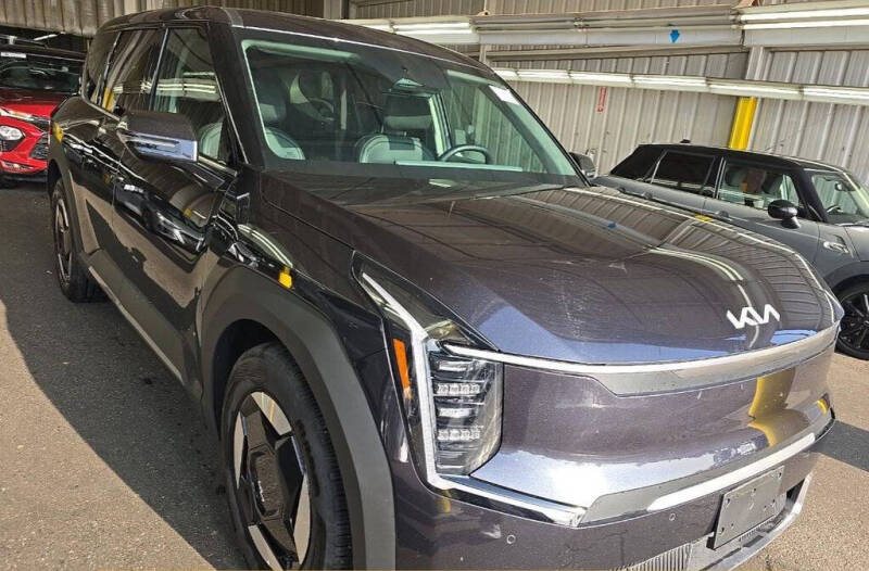 2026 Kia EV9 Light Long Range