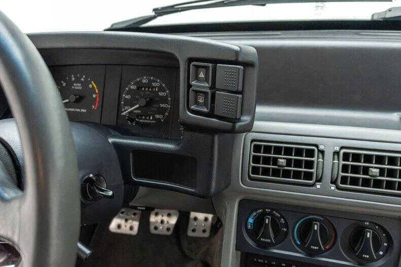 1988 Ford Mustang