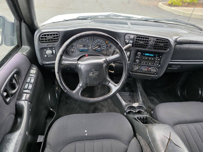 2003 Chevrolet Blazer LS