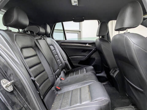 2019 Volkswagen Golf R 4Motion