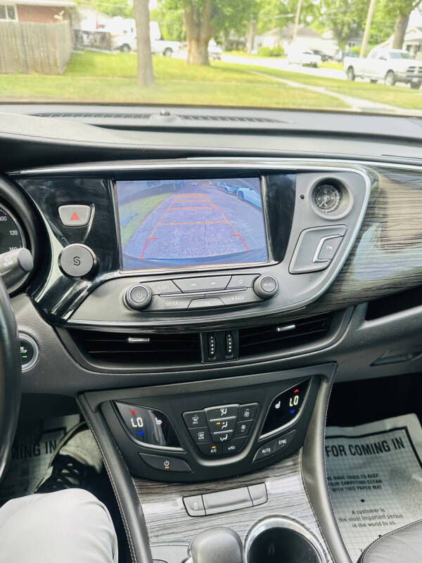 2017 Buick Envision Essence