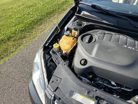 2011 Chrysler 200 Limited