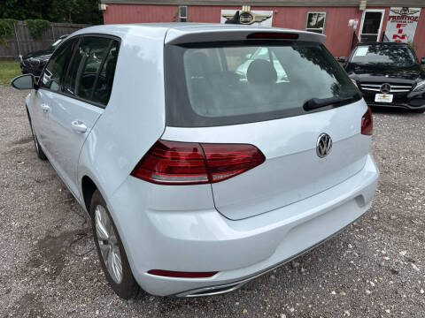 2020 Volkswagen Golf TSI