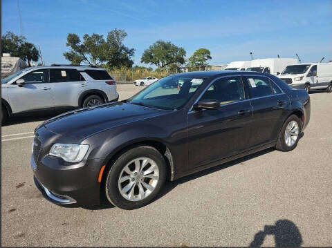 2016 Chrysler 300 Limited