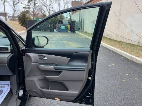 2016 Honda Odyssey SE