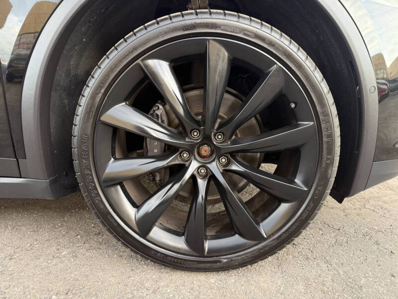 2020 Tesla Model X Long Range Plus