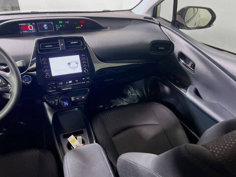 2020 Toyota Prius LE AWD-e