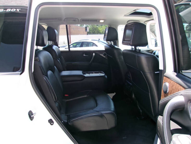 2017 Infiniti QX80