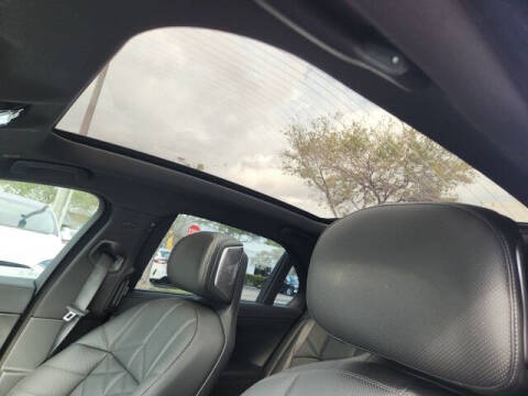 2023 BMW 7 Series 740i