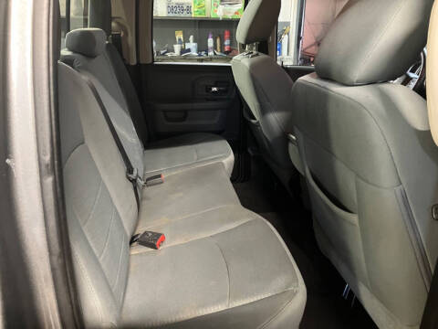 2013 RAM 1500 SLT