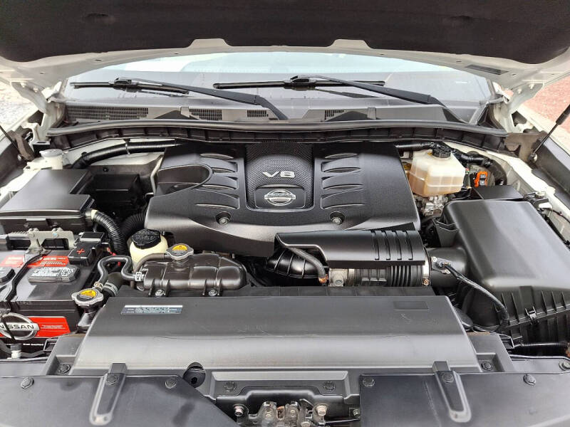 2017 Nissan Armada Platinum