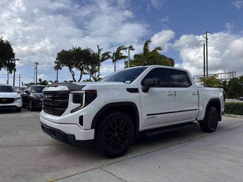 2023 GMC Sierra 1500 Elevation