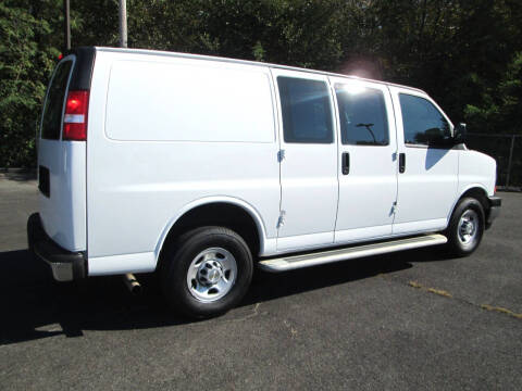 2024 Chevrolet Express 2500