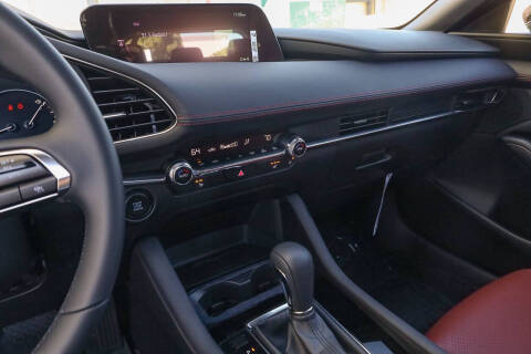 2026 Mazda Mazda3 Hatchback 2.5 S Carbon Edition