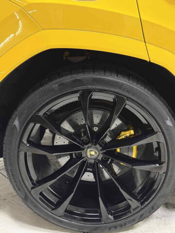 2021 Lamborghini Urus