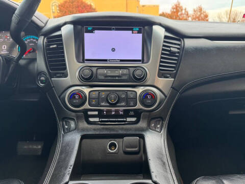 2017 Chevrolet Suburban LT