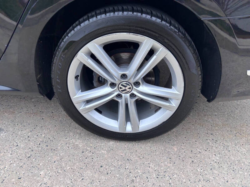 2013 Volkswagen Passat TDI SEL Premium