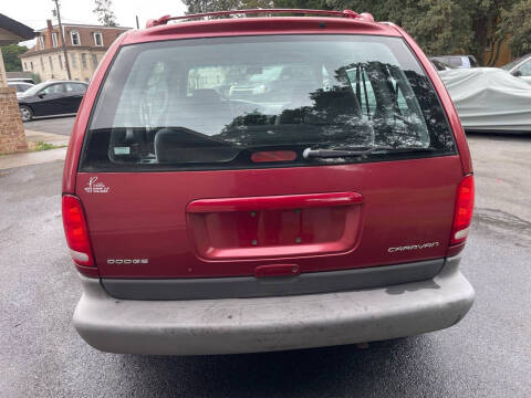 1997 Dodge Caravan ES