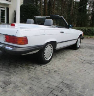 1987 Mercedes-Benz 560-Class 560 SL