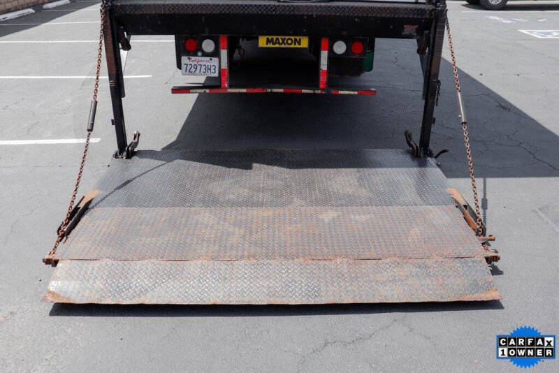2018 International DuraStar 4300