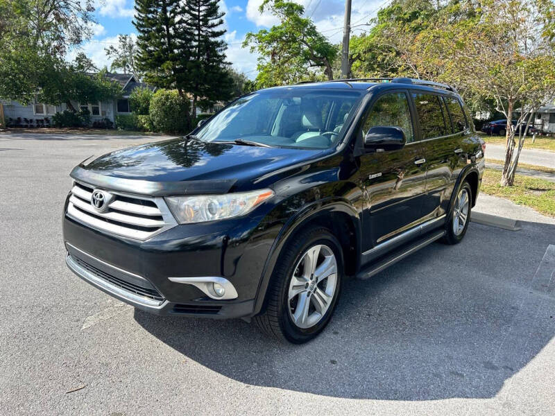 2013 Toyota Highlander Limited photo 2