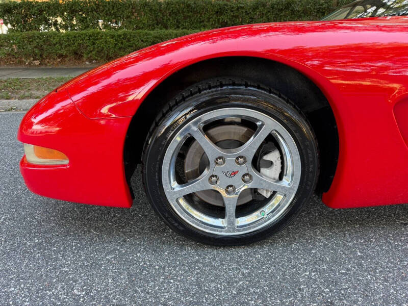 2004 Chevrolet Corvette
