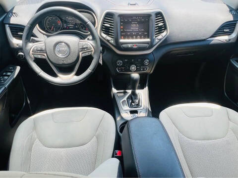 2016 Jeep Cherokee Latitude 75th Anniversary