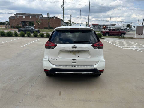 2018 Nissan Rogue S