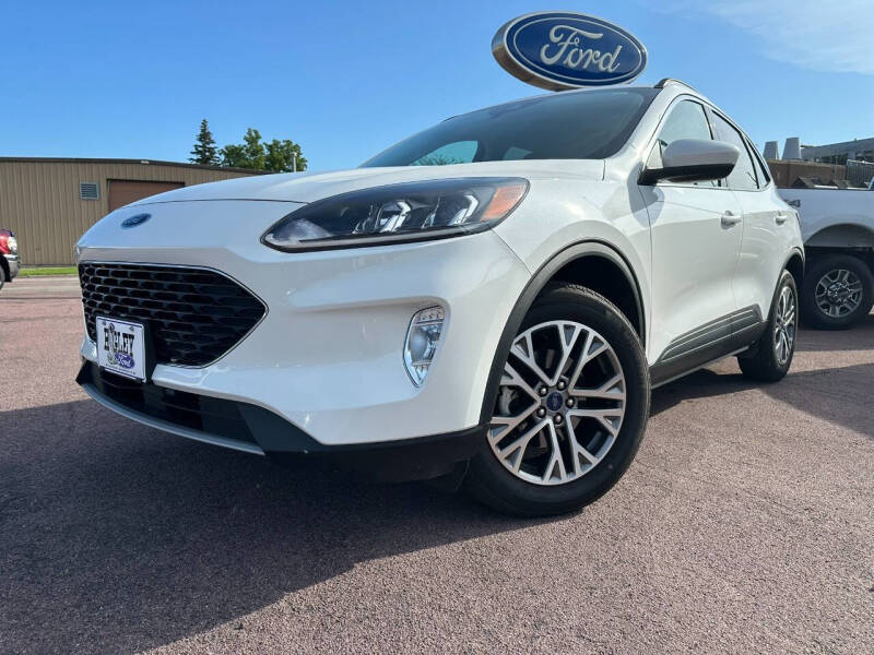 Used 2022 Ford Escape SEL with VIN 1FMCU9H6XNUB81912 for sale in Windom, Minnesota