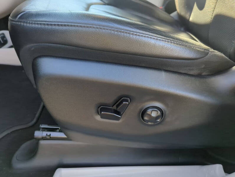 2020 Chrysler Pacifica Hybrid Touring L