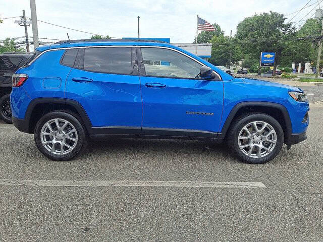 2023 Jeep Compass Latitude Lux