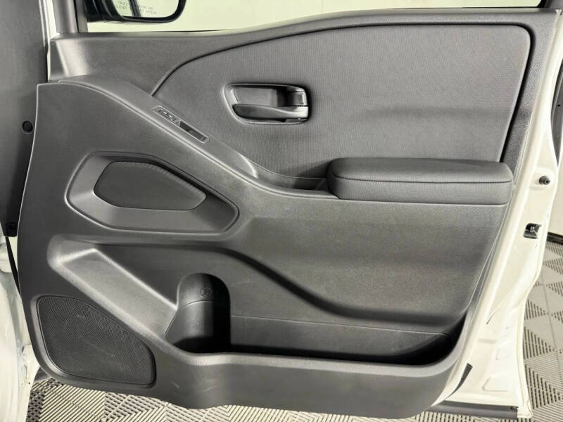 2024 Nissan Frontier