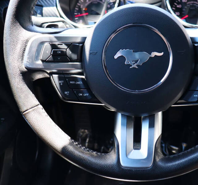 2015 Ford Mustang V6