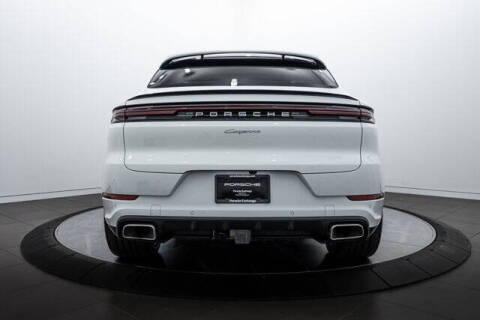 2025 Porsche Cayenne Coupe