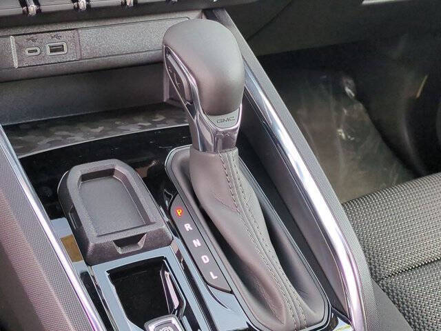 2025 GMC Canyon Elevation