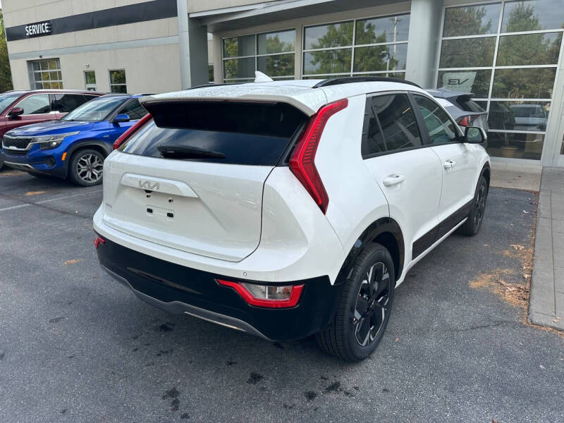 2025 Kia Niro EV Wind